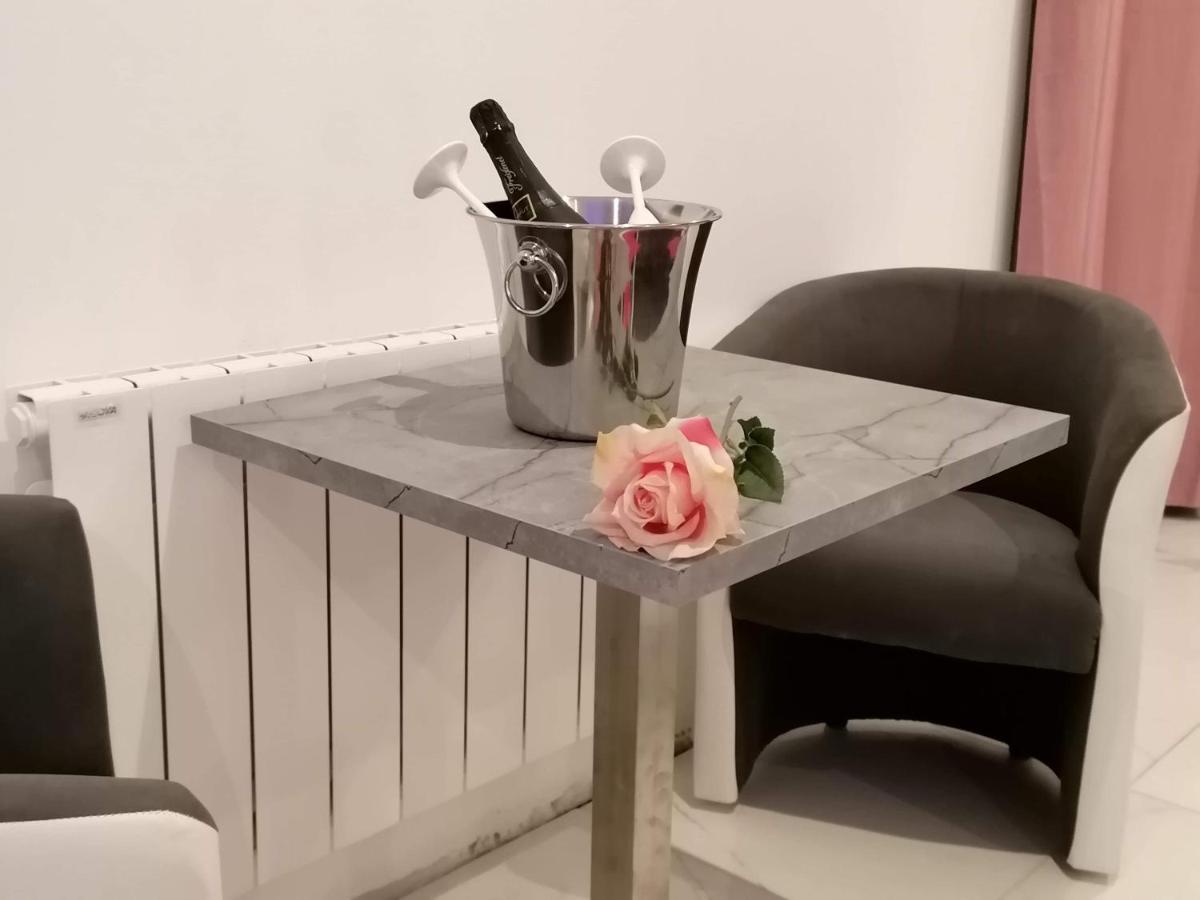 Jacuzzi Romantique 15 Min Etretat 2 Fécamp Kültér fotó